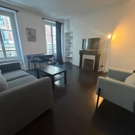 Appartamento Tour Eiffel 214 Rue De Grenelle *